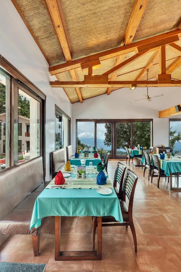 Club Mahindra Kanatal Buitenkant foto