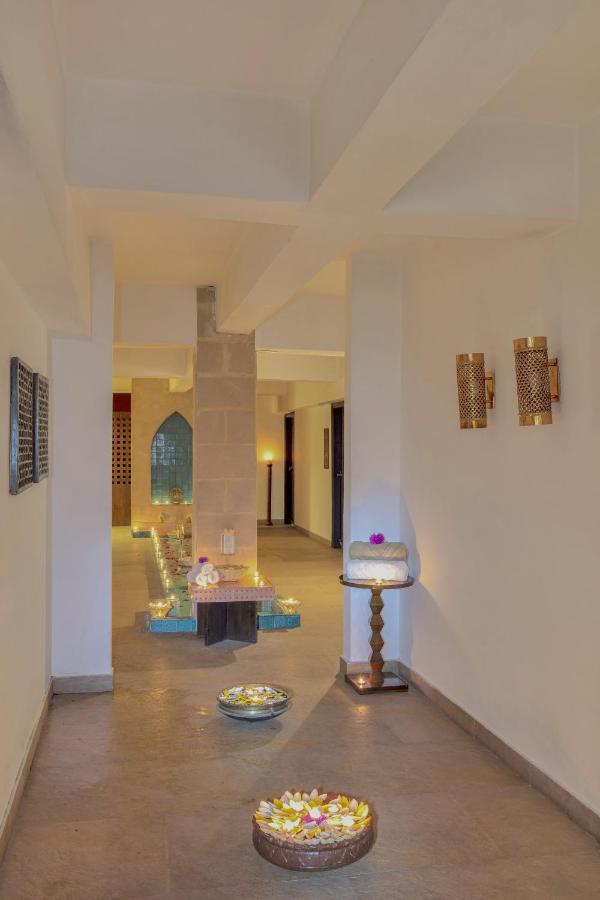 Club Mahindra Kanatal Buitenkant foto